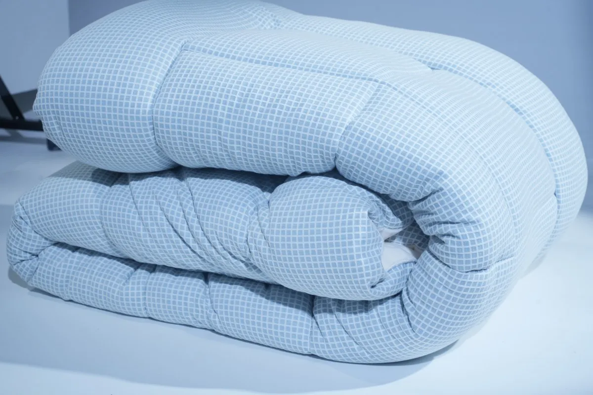 100% Cotton Waffle & Crystal Velvet Winter Comforter - Image 3