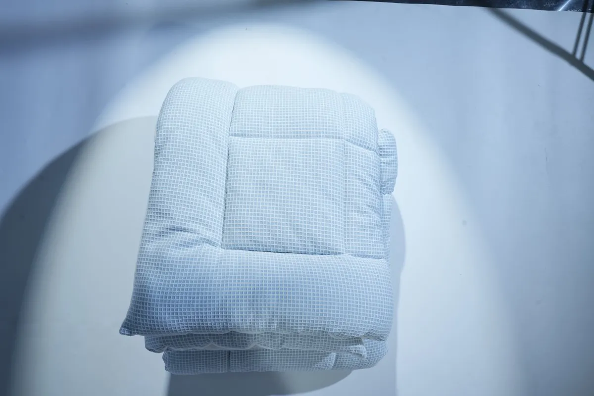 100% Cotton Waffle & Crystal Velvet Winter Comforter - Image 2